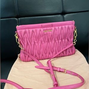 Miu Miu Matelassé leather clutch crossbody bag